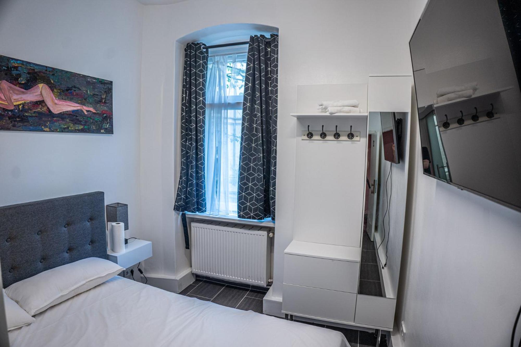 One Way Apartment Berlino Esterno foto